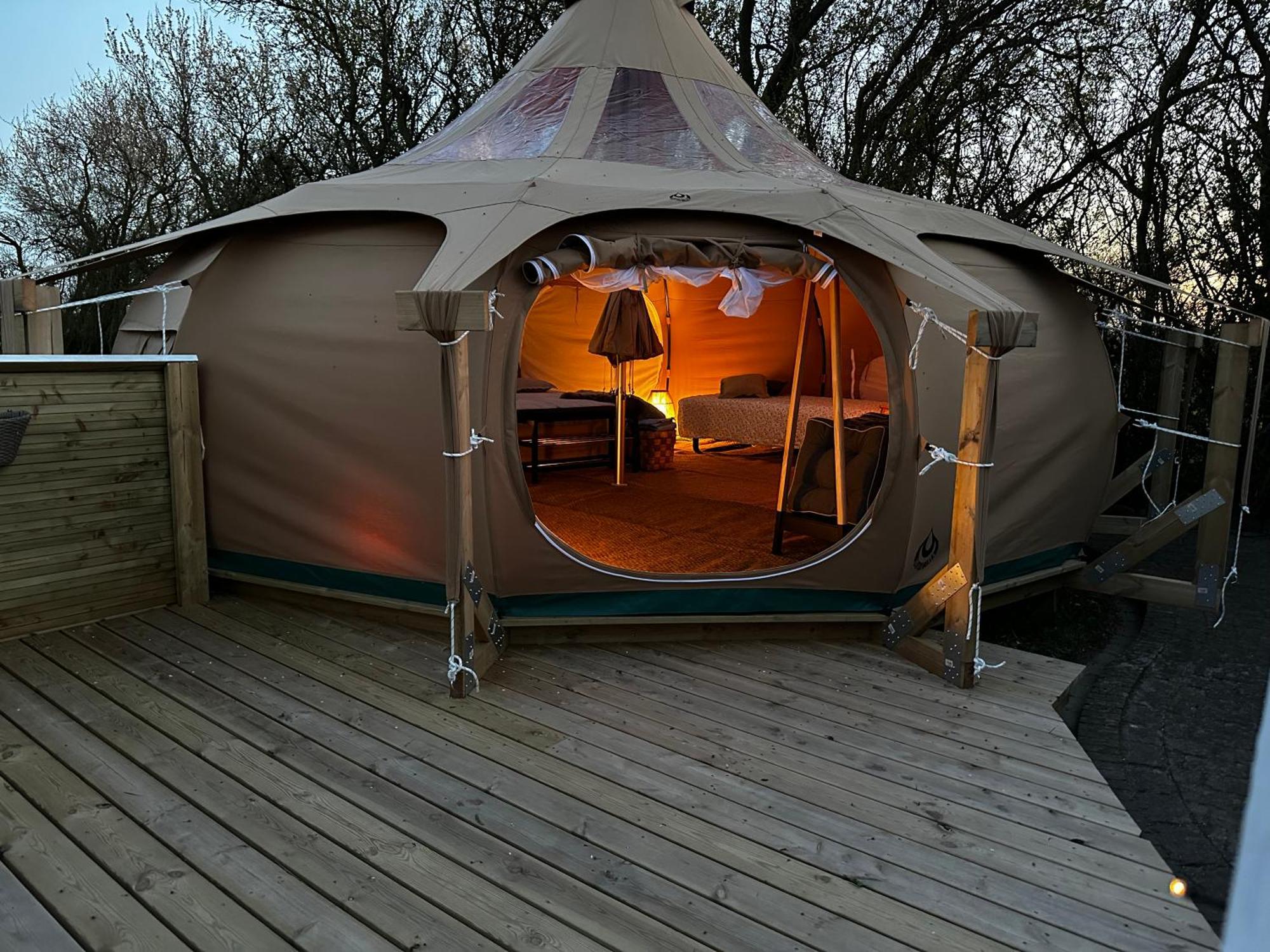 Romantik Luxus Glamping 2 Idestrup Εξωτερικό φωτογραφία